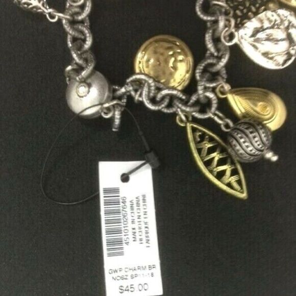 Chico's Charm Bracelet Faux Pearl Gold Tone - Picture 6 of 8